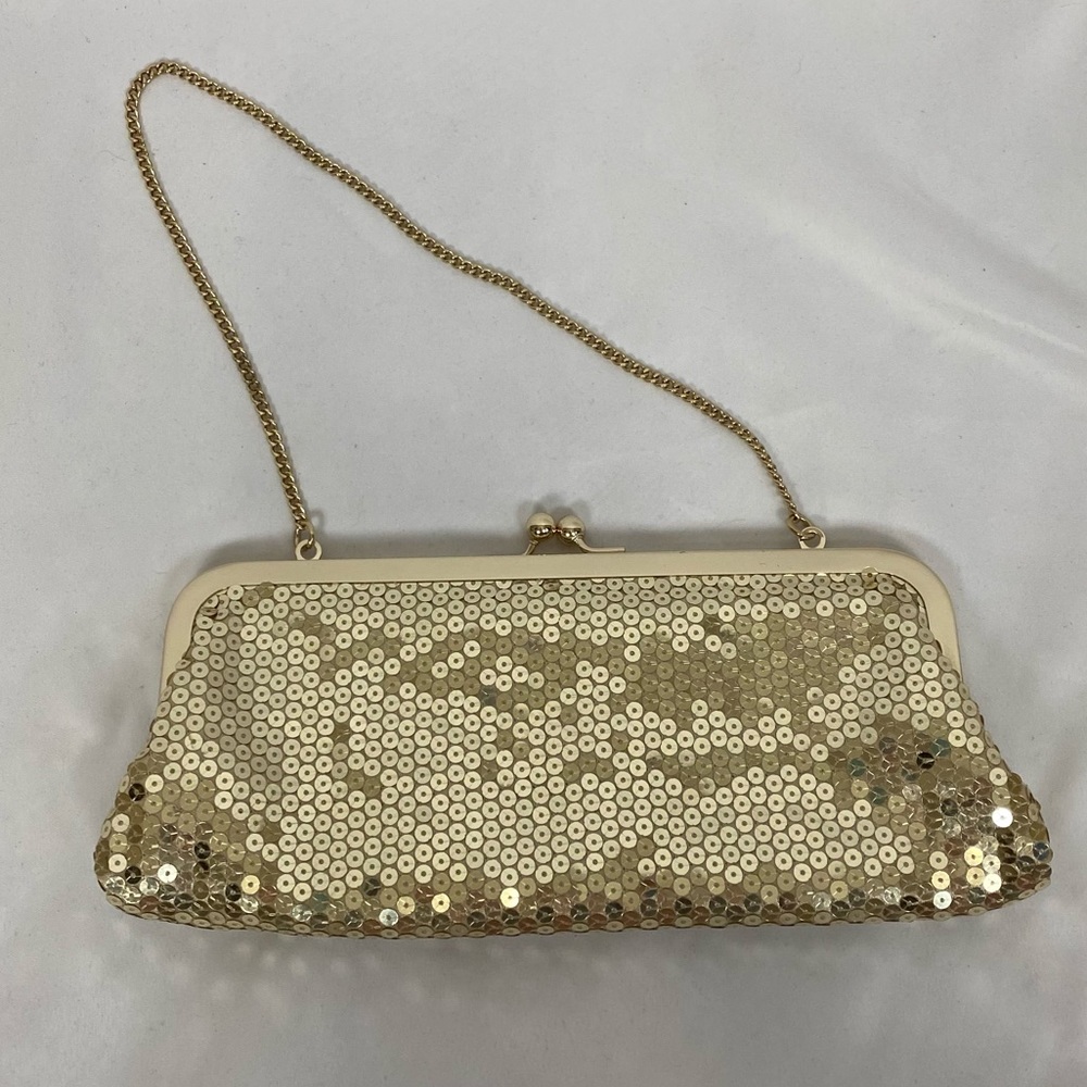 New ANN TAYLOR LOFT gold sequin clutch